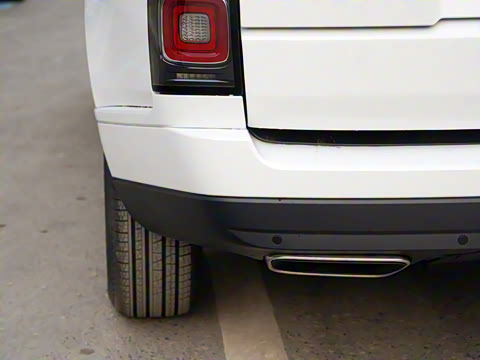 2022�� 3.0 L6 360PS ʢ����