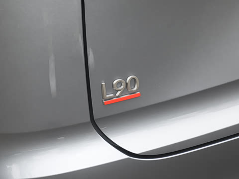 2025�� Ultra ������