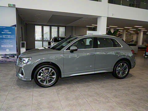 2025�� quattro 45�����ذ� 40TFSI ʱ�ж�����