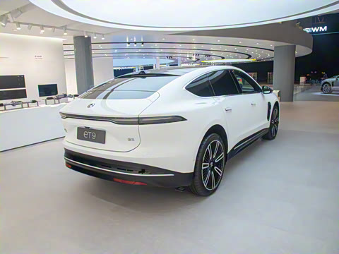 2025�� 102kWh ǩ����