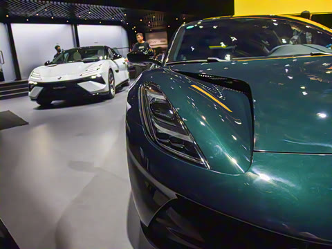 2025�� 2.0T DCT Turbo SE