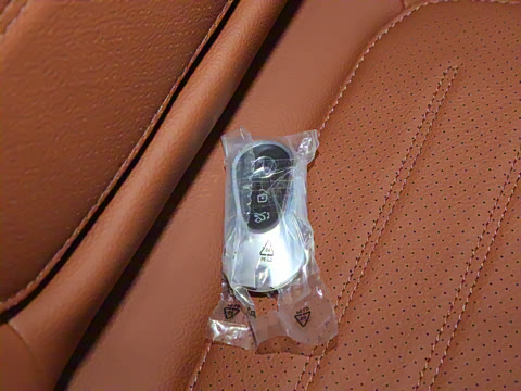 2025�� �Ŀ� GLC 300 L 4MATIC ������ 5��