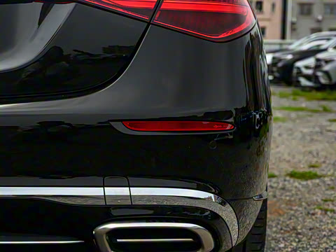 2025�� �Ŀ� S 680 4MATIC