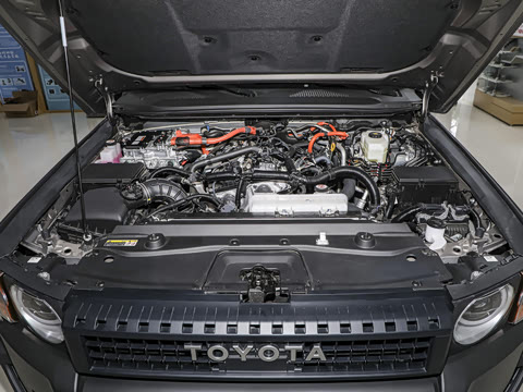 2025�� 2.4T ��ԽBX�� 5��