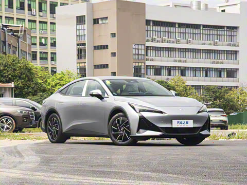 2025�� 560PRO 185kW