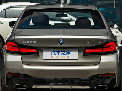 2022�� �Ŀ�� 535Le M�˶���װ