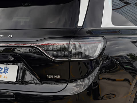 2025�� ���� Ultra�� 52kWh 5����