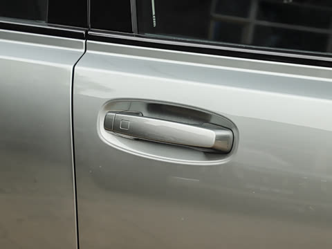 2025�� 2.0T 4WD Ultra