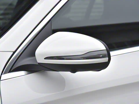 2022�� �Ŀ� GLC 300 L 4MATIC ������