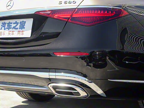 2022�� S 680 4MATIC