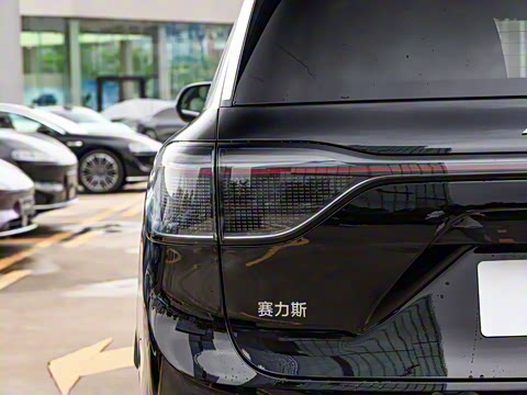 2025�� ���� Ultra�� 100kWh 6����