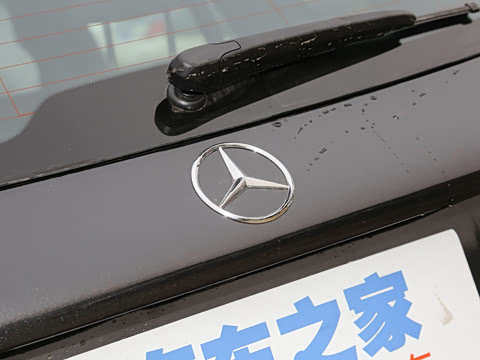 2022�� �Ŀ� GLC 260 L 4MATIC ������