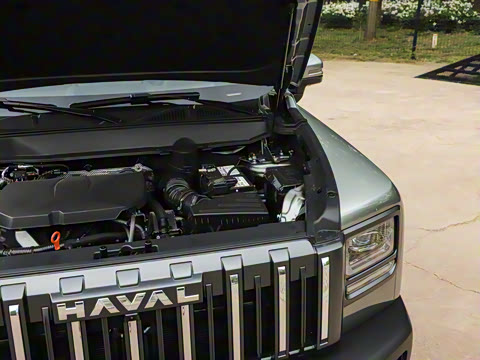 2025�� 2.0T 4WD Ultra