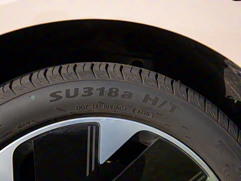 2025�� 600 �������� Max