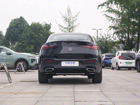 2025�� �Ŀ� GLC 260 4MATIC ����SUV