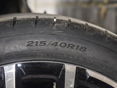 2025�� JOHN COOPER WORKS CABRIO