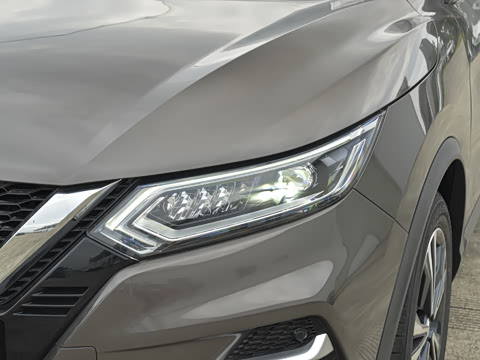 2023�� ���� 2.0L CVT XV Prem.������