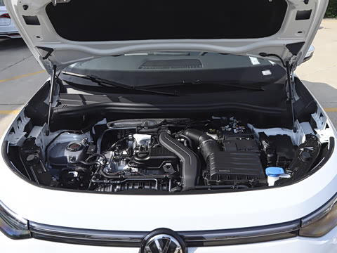 2025�� ̽��L 300TSI ������Ӣ