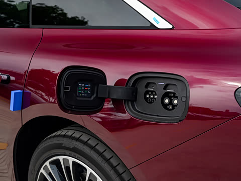 2025�� ���� Max