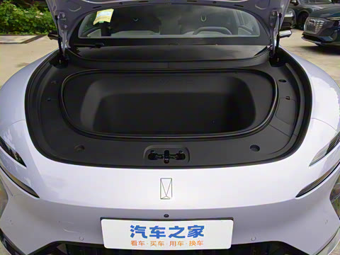 2025�� Ultra�����