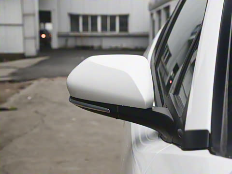 2022�� ˫�� 2.0L ���а�