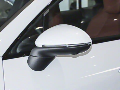 2024�� Macan ��������