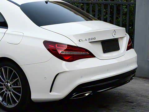 2019�� CLA 220 4MATIC