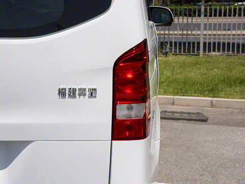 2023�� 2.0T ��Ӣ�� 7��