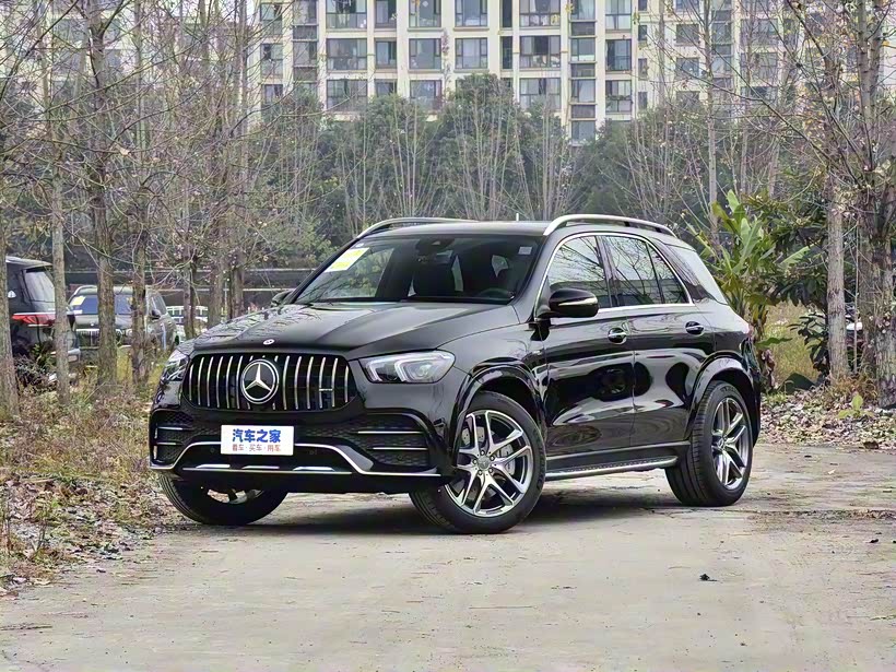 奔驰gleamg月供2388元起店内现车销售