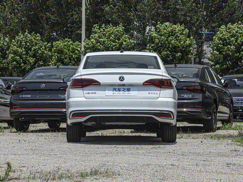 2025�� �Ŀ� 200TSI DSG����PRO��