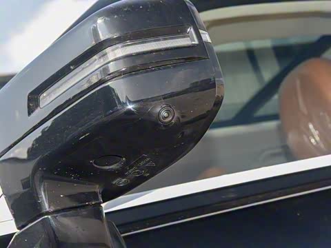 2025�� 2.0T 4WD Pro