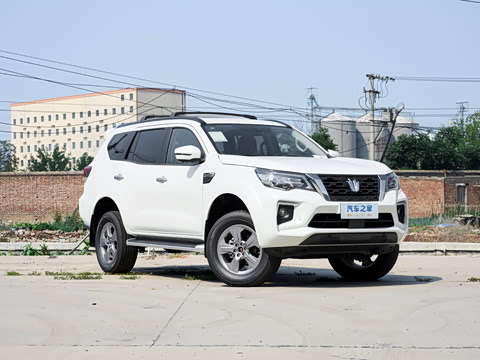 2025�� 2.0T ���������;����