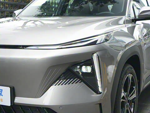 2023�� 1.5T 115km PLUS