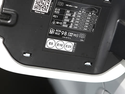 2025�� AMG GLA 35 4MATIC