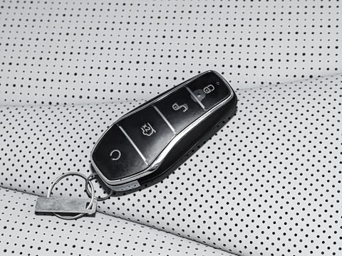 2025�� EV 605�캽Plus��