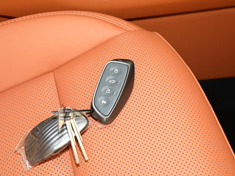 2025�� Hi4 110 Pro