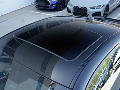 2025�� M240i xDrive