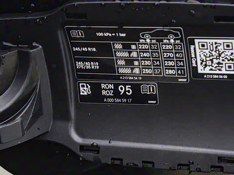 2023�� �Ŀ� E 300 L �˶�������