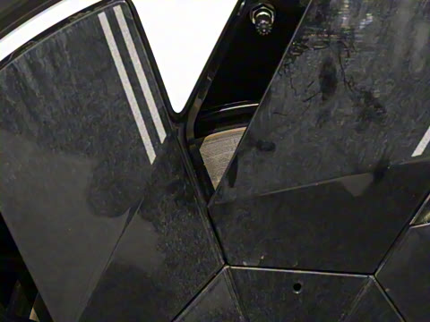 2025�� 600 �������� Max