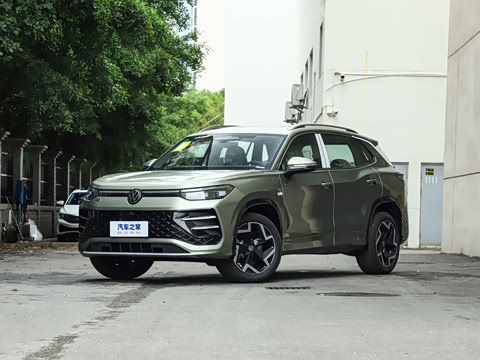 2025�� ̽��L 330TSI ������ӢCity��