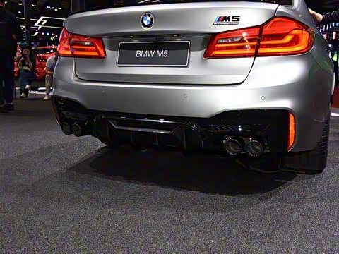 2019�� M5 ������