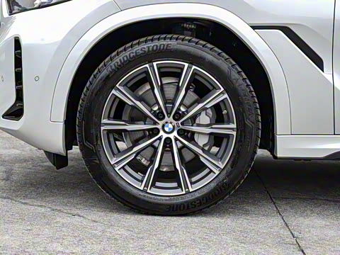 2023�� xDrive30i M�˶���װ