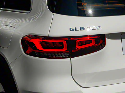 2023�� GLB 220 ʱ����