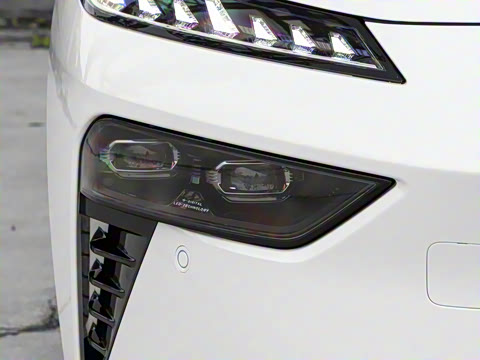 2025�� ���� 650ProѲ����