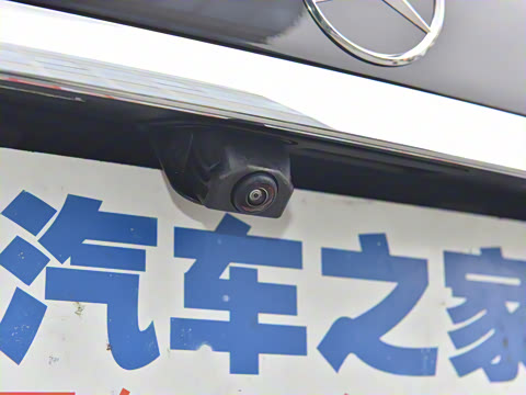 2022�� E 350 e L ���ʽ��϶����˶��γ�