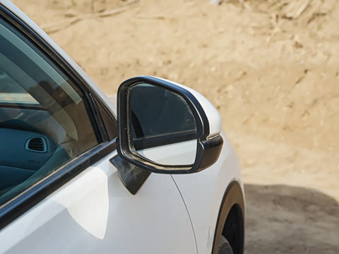 2023�� 1.5T CVT�Ƽ���