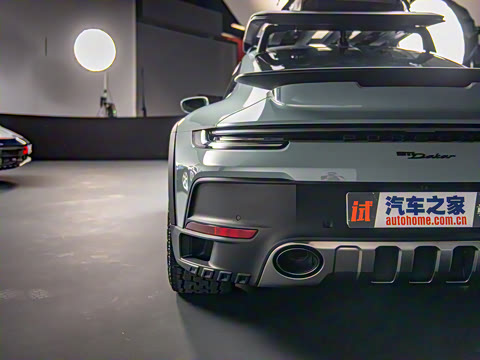 2023�� Dakar 3.0T