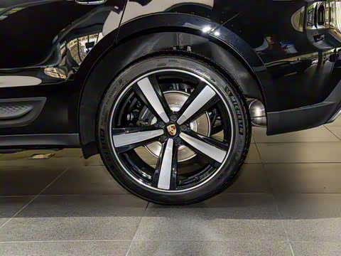 2025�� Macan 2.0T ���ΰ�