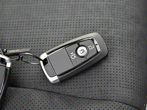 2022�� �Ŀ� EcoBoost 245 ST-Line