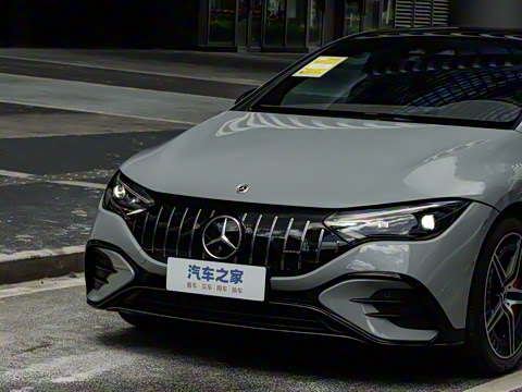 2023�� AMG EQE 53 4MATIC+